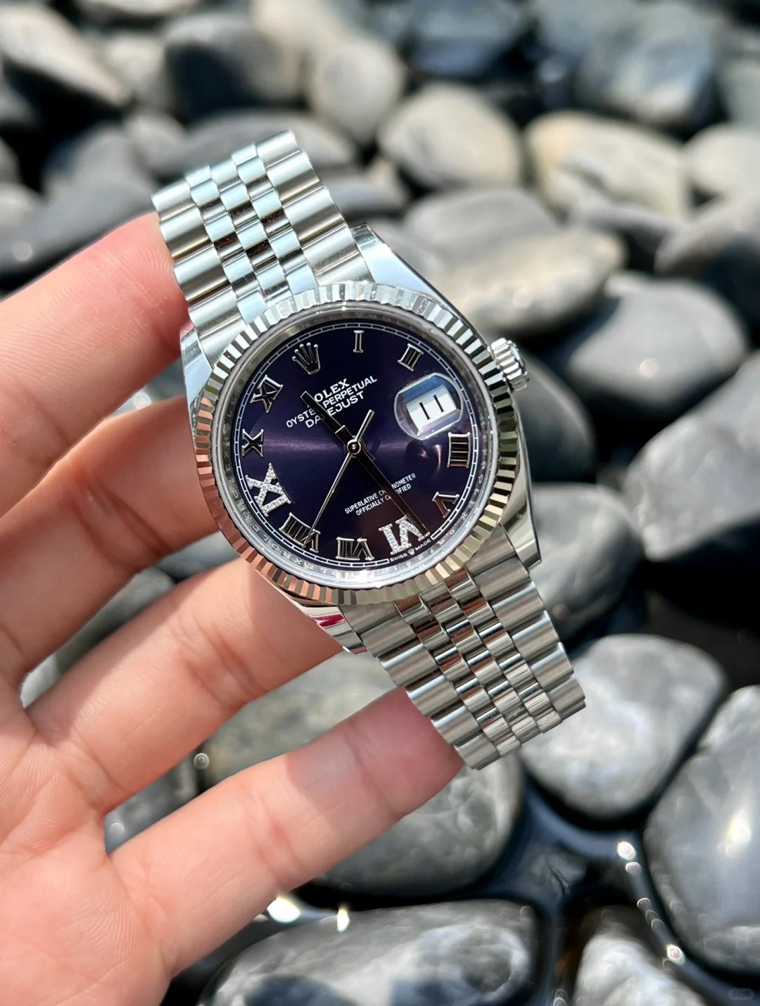 Rolex Datejust 36mm Aubergine Roman VI IX Jubilee m126234-0021