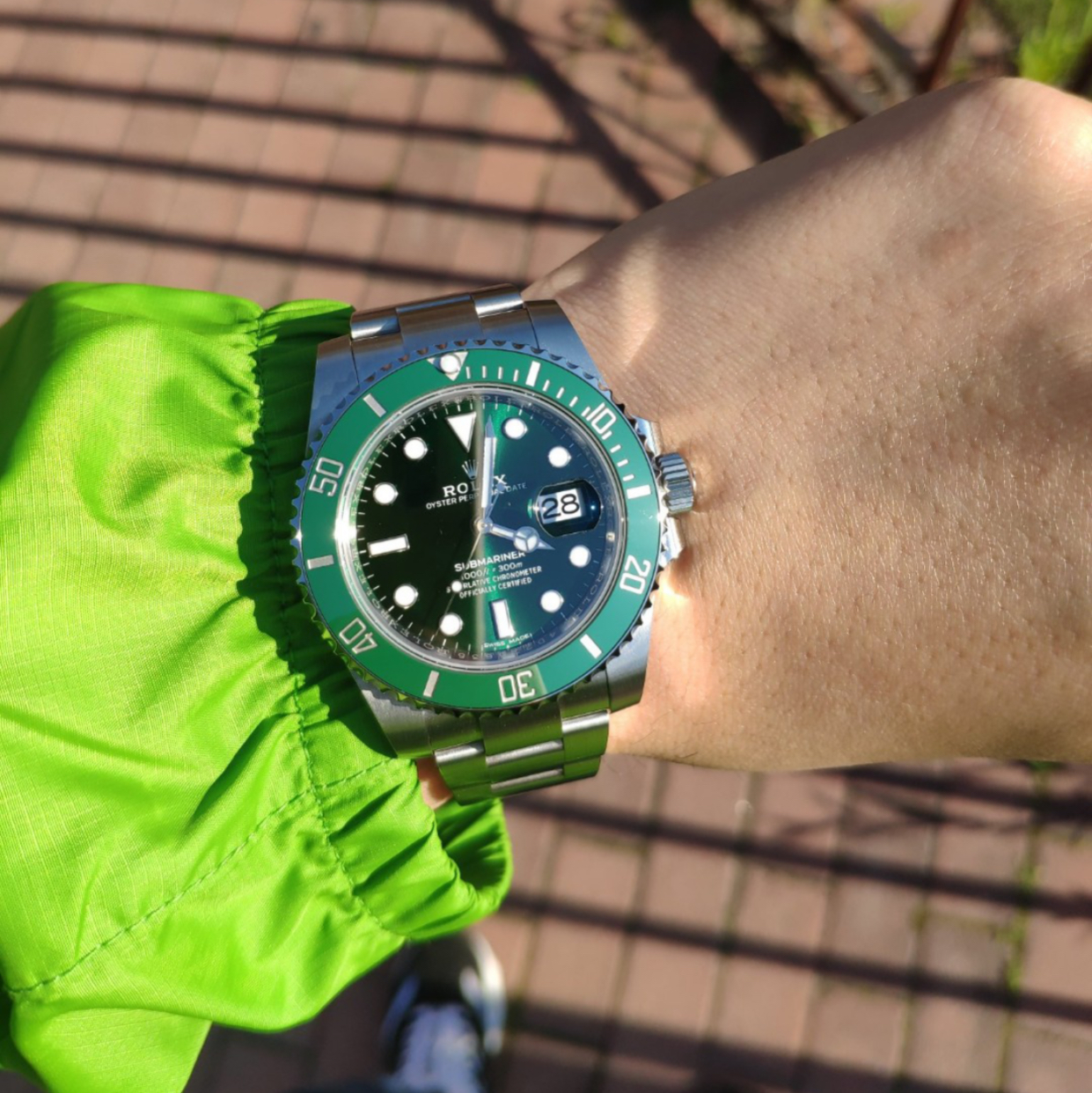 Rolex Perpetual Submariner 116610lv Series  41mm