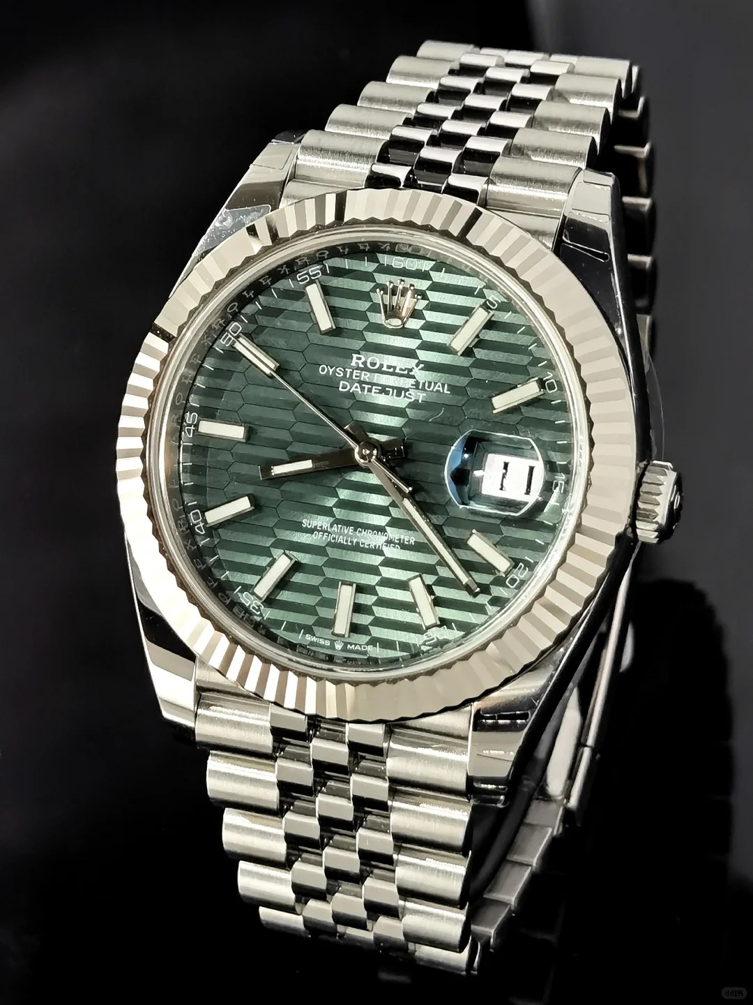Rolex Datejust 41mm Mint Green Fluted Jubilee m126334-0030