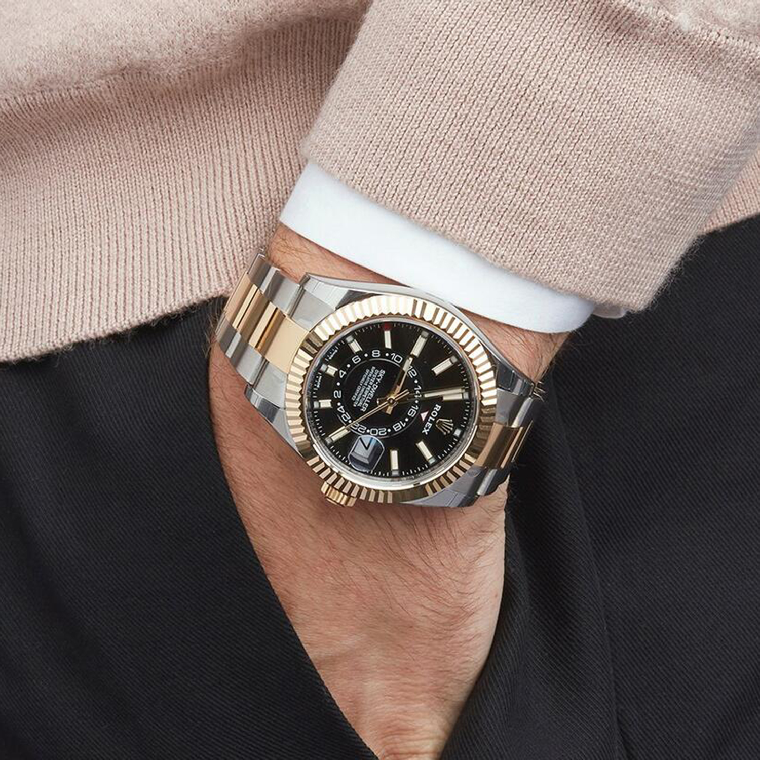 Rolex Sky-Dweller Black Dial Two-Tone 42mm 326933-0005 Unworn