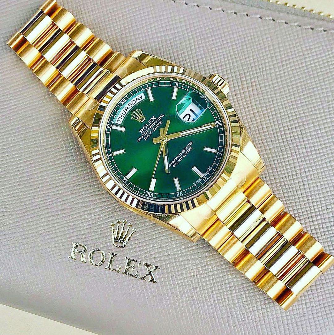 Rolex Day-Date Oyster 40 mm Yellow Gold Green Dial 228238