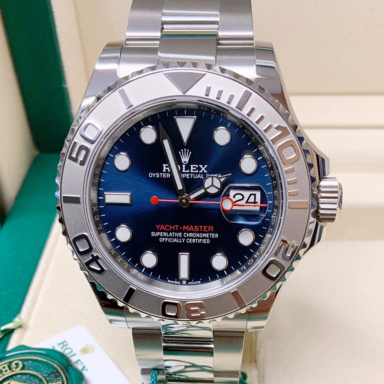 Rolex Yacht-Master 40 Stainless Steel and Platinum 126622 Series Unwor