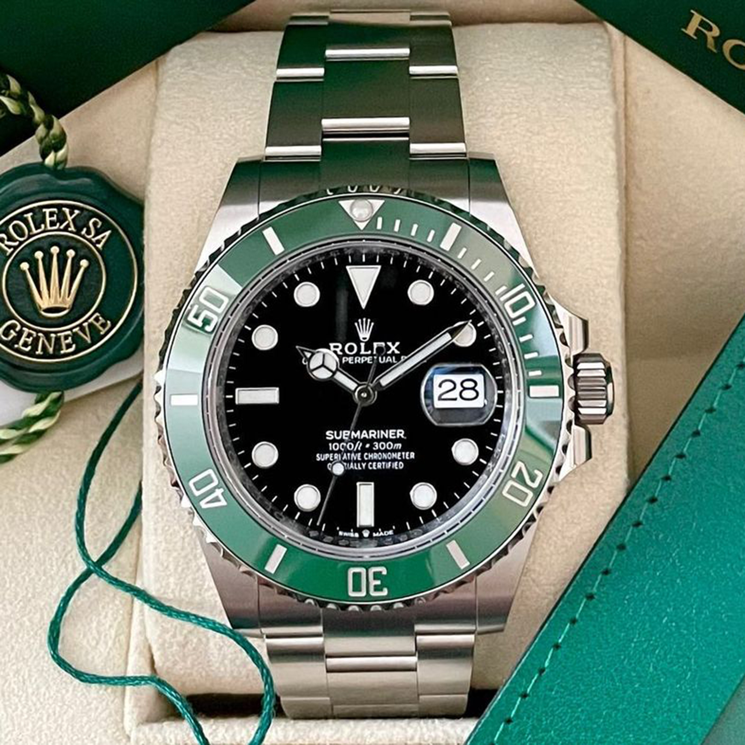 Rolex Submariner Date Ceramic Kermit 41mm 126610lv-0002 Unworn