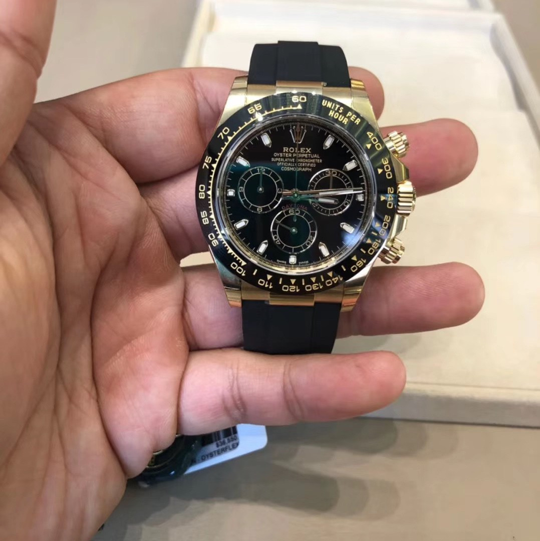 Cosmograph Daytona 18ct Yellow Gold Automatic Black Dial Men's Watch 40mm