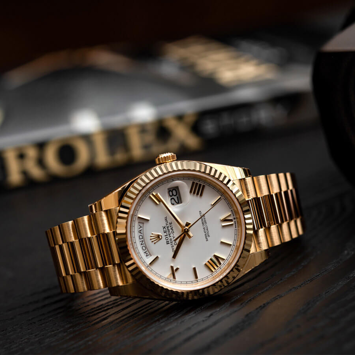 ROLEX 228238 DAY-DATE 40MM PRESIDENT 18K YELLOW GOLD SILVER ROMAN DIAL 40mm