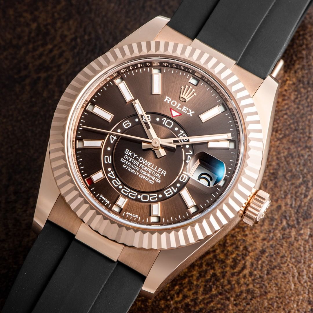 Rolex Sky-Dweller Oyster 42 mm Everose gold 326235-0005 New