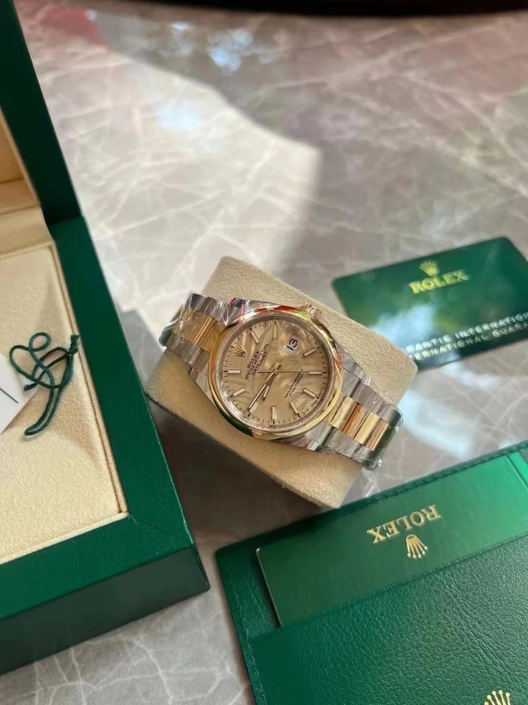 Rolex Datejust 36mm Golden Palm Oyster 126203-0038