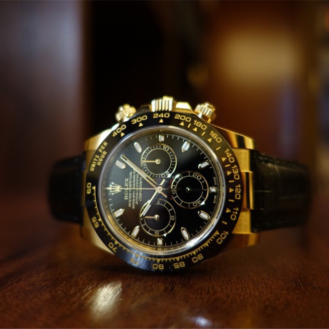 Cosmograph Daytona 18ct Yellow Gold Automatic Black Dial Men's Watch 40mm