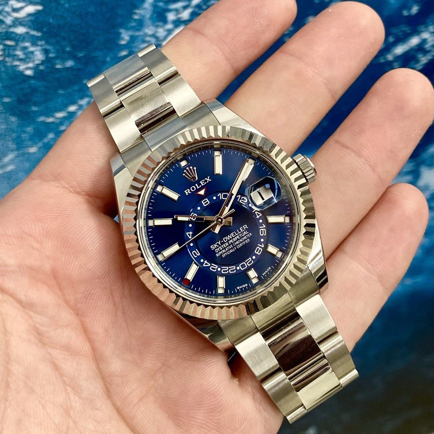 Rolex Sky-Dweller Blue Dial Gold Bezel Steel Band Men's Watch M326934 42mm