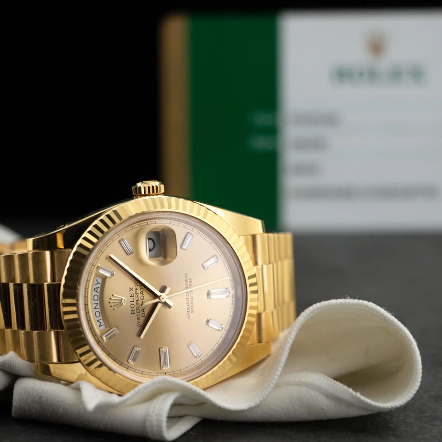 Rolex Day-Date President 40mm Yellow Gold Champagne Diamond Dial 22823