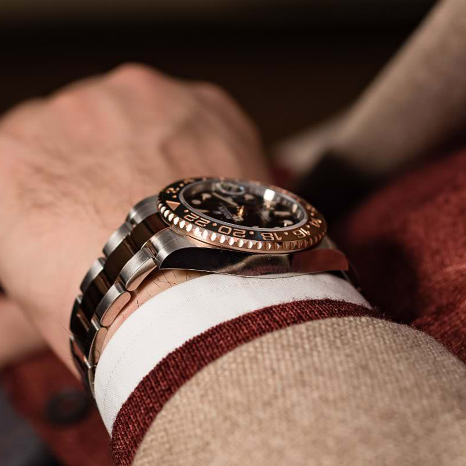 Rolex GMT-Master II Root Beer Two Tone Black Dial Ref 126711chnr-0002 40mm