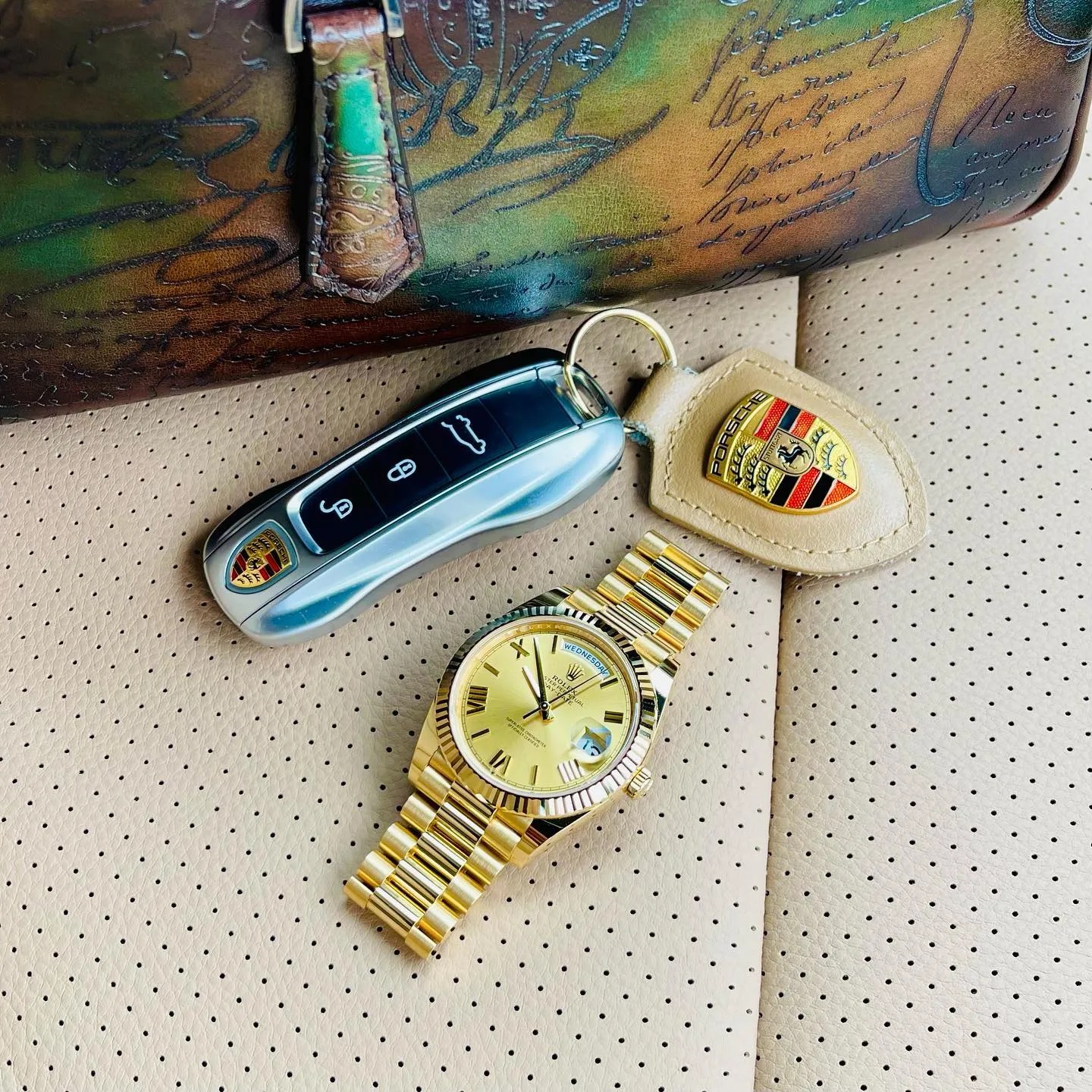 Rolex Day-Date Oyster 40 mm Yellow Gold Green Dial 228238