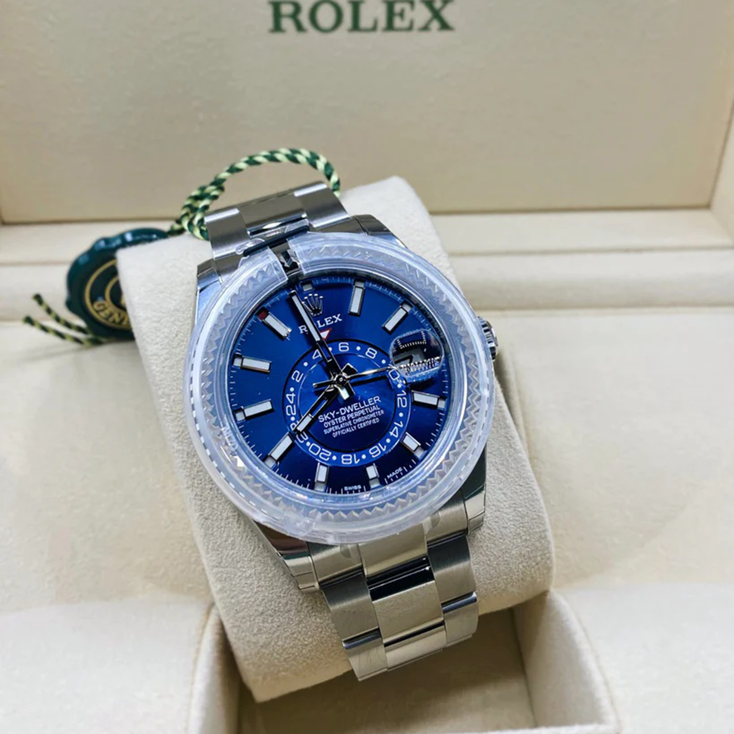 Rolex Sky-Dweller Blue Dial Gold Bezel Steel Band Men's Watch M326934 42mm