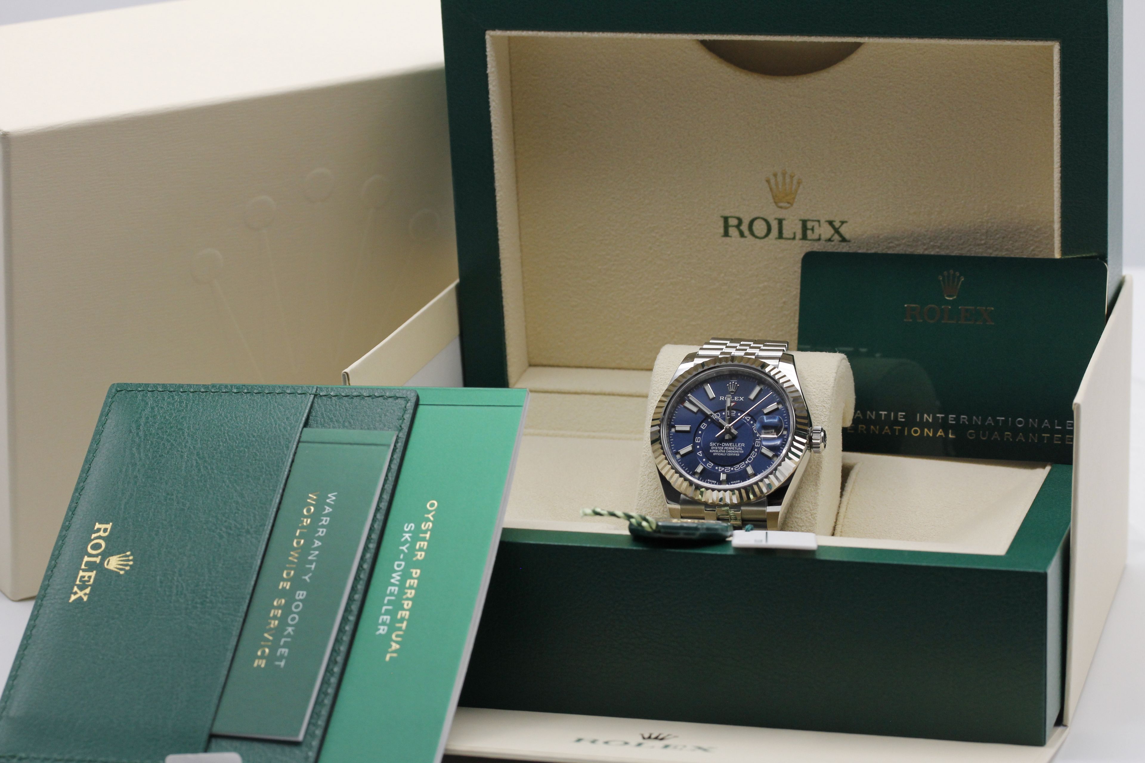 Rolex Sky-Dweller Blue Dial Gold Bezel Steel Band Men's Watch M326934 42mm