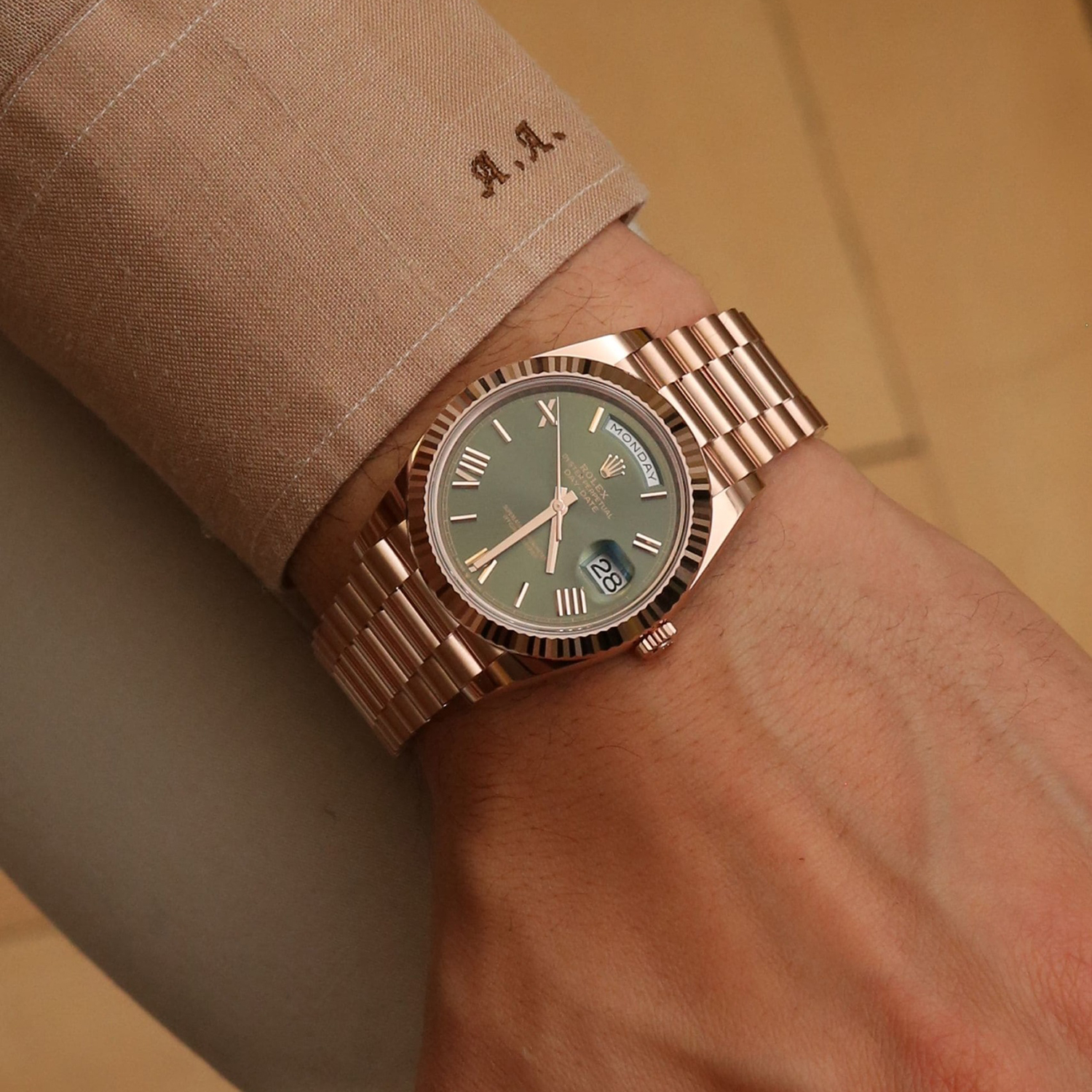 Rolex Day-Date President 40mm 18ct Everose Gold 228235-0025 Unworn