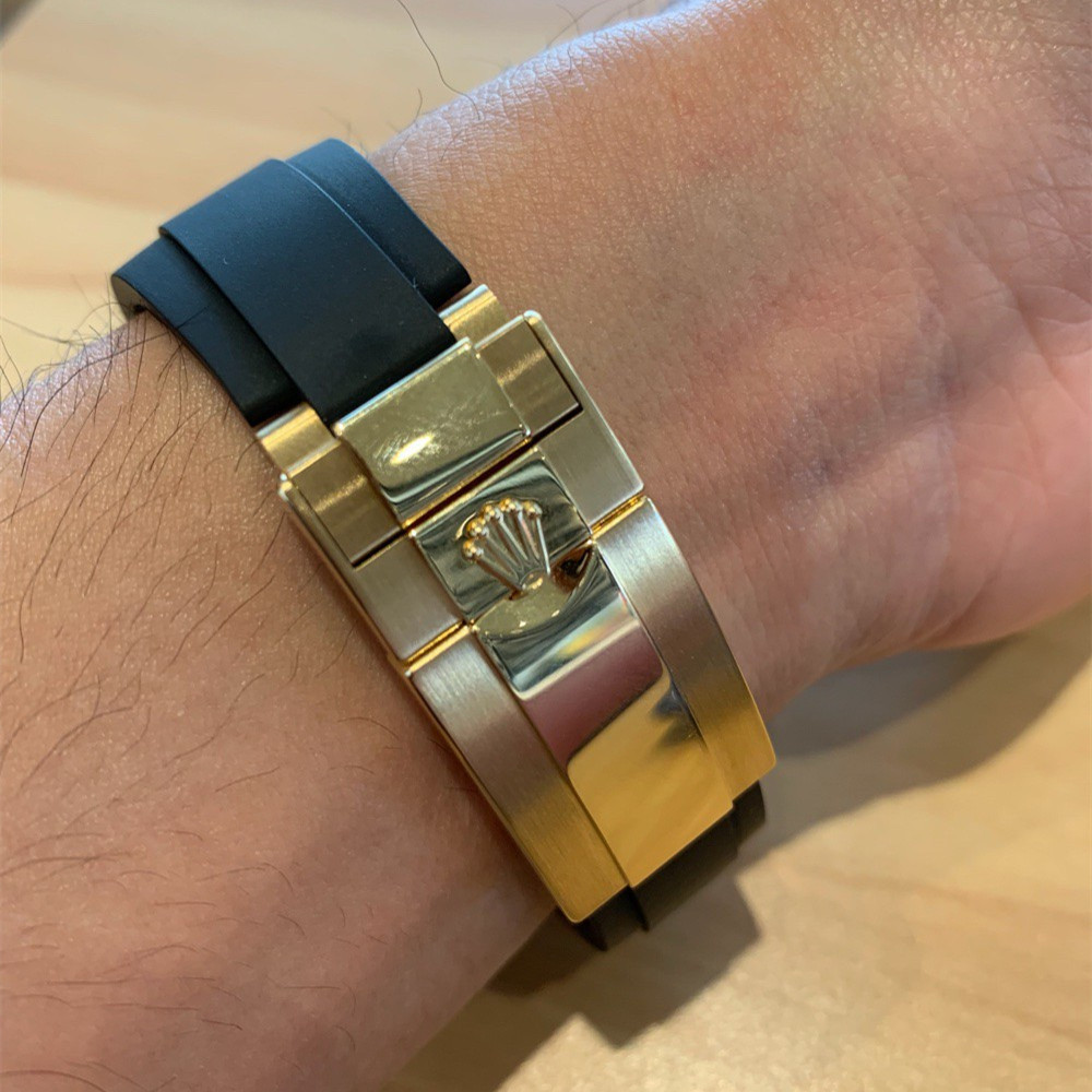 Cosmograph Daytona 18ct Yellow Gold Automatic Black Dial Men's Watch 40mm