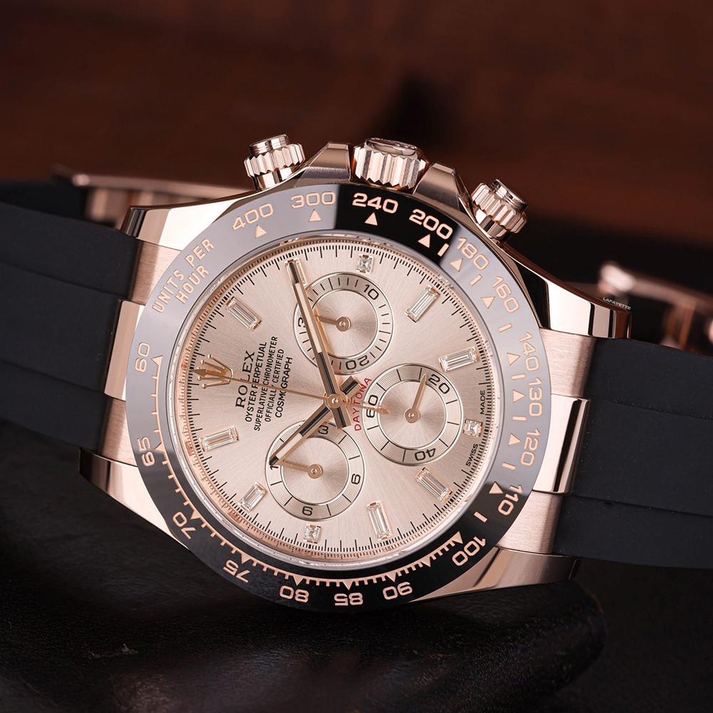 Rolex Daytona Sundust Dial 40mm Everose gold Oysterflex Strap 116515ln