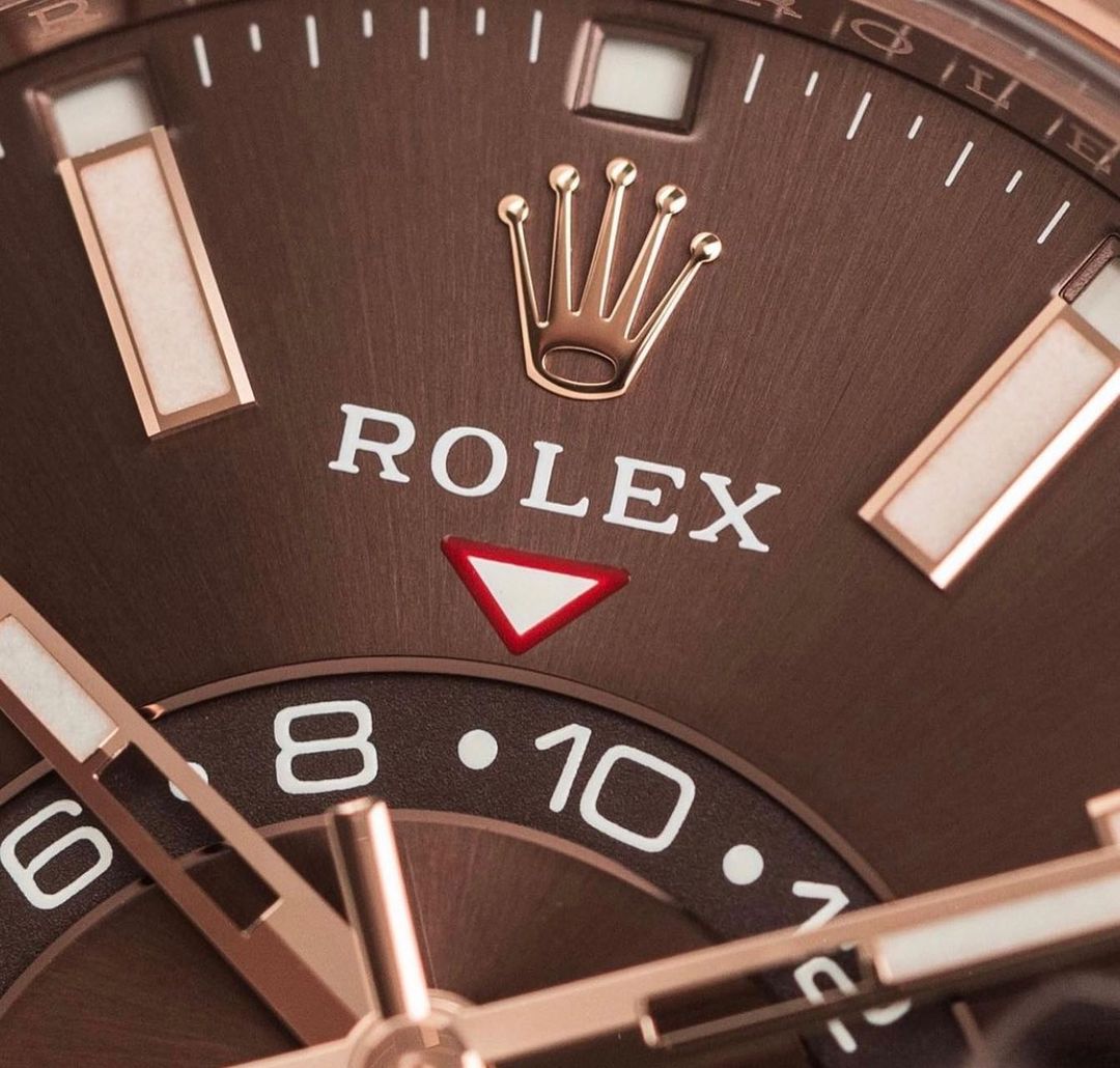 Rolex Sky-Dweller Oyster 42 mm Everose gold 326235-0005 New