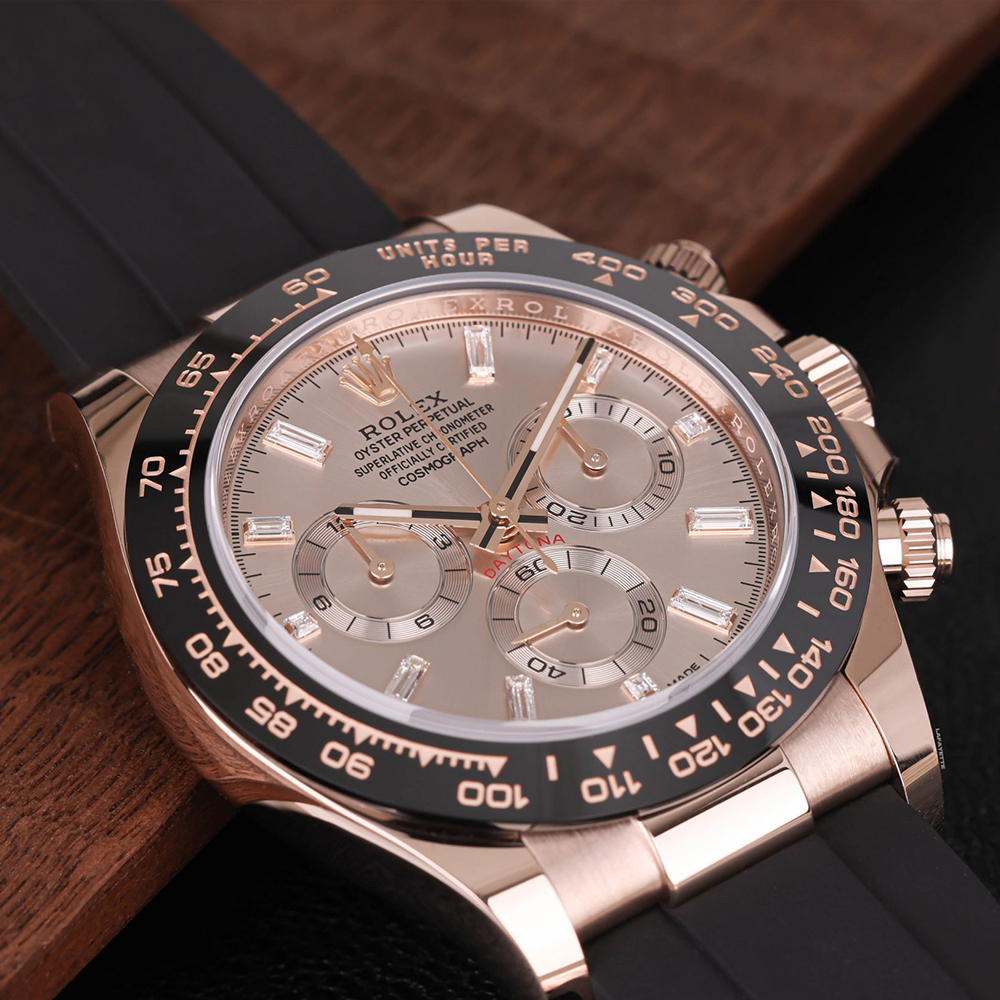 Rolex Daytona Sundust Dial 40mm Everose gold Oysterflex Strap 116515ln