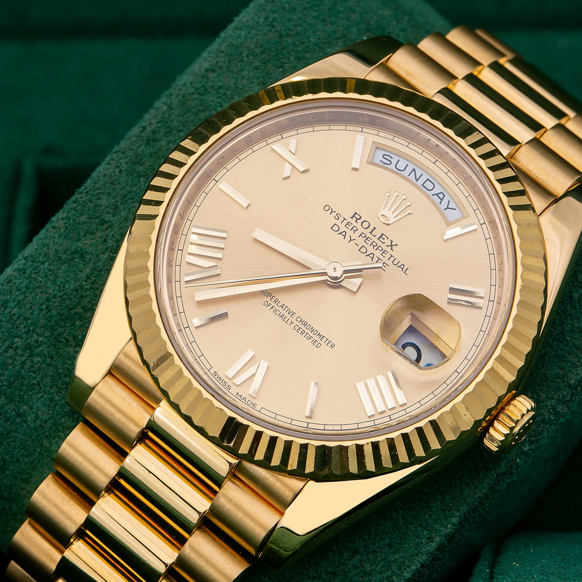 ROLEX 228238 DAY-DATE 40MM PRESIDENT 18K YELLOW GOLD SILVER ROMAN DIAL 40mm