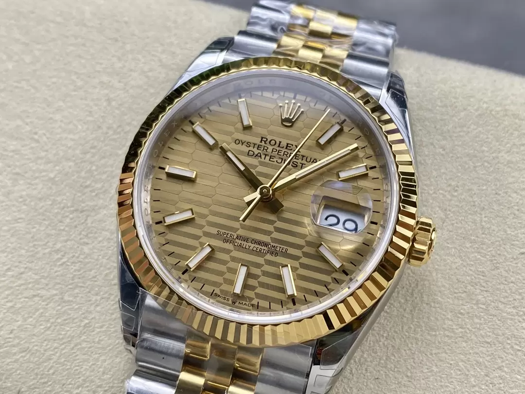 Rolex Datejust 36mm Golden Fluted Jubilee m126233-0039