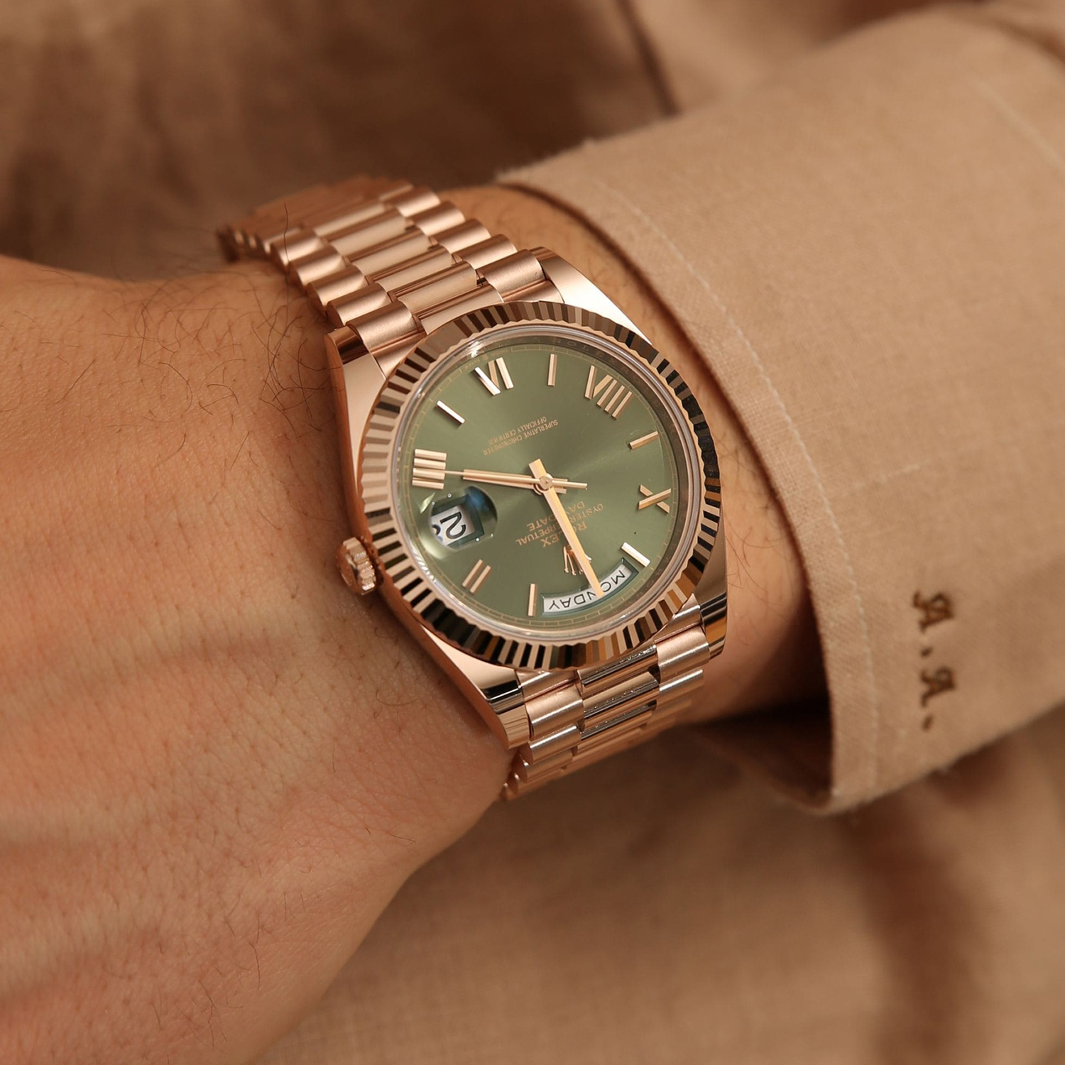 Rolex Day-Date President 40mm 18ct Everose Gold 228235-0025 Unworn