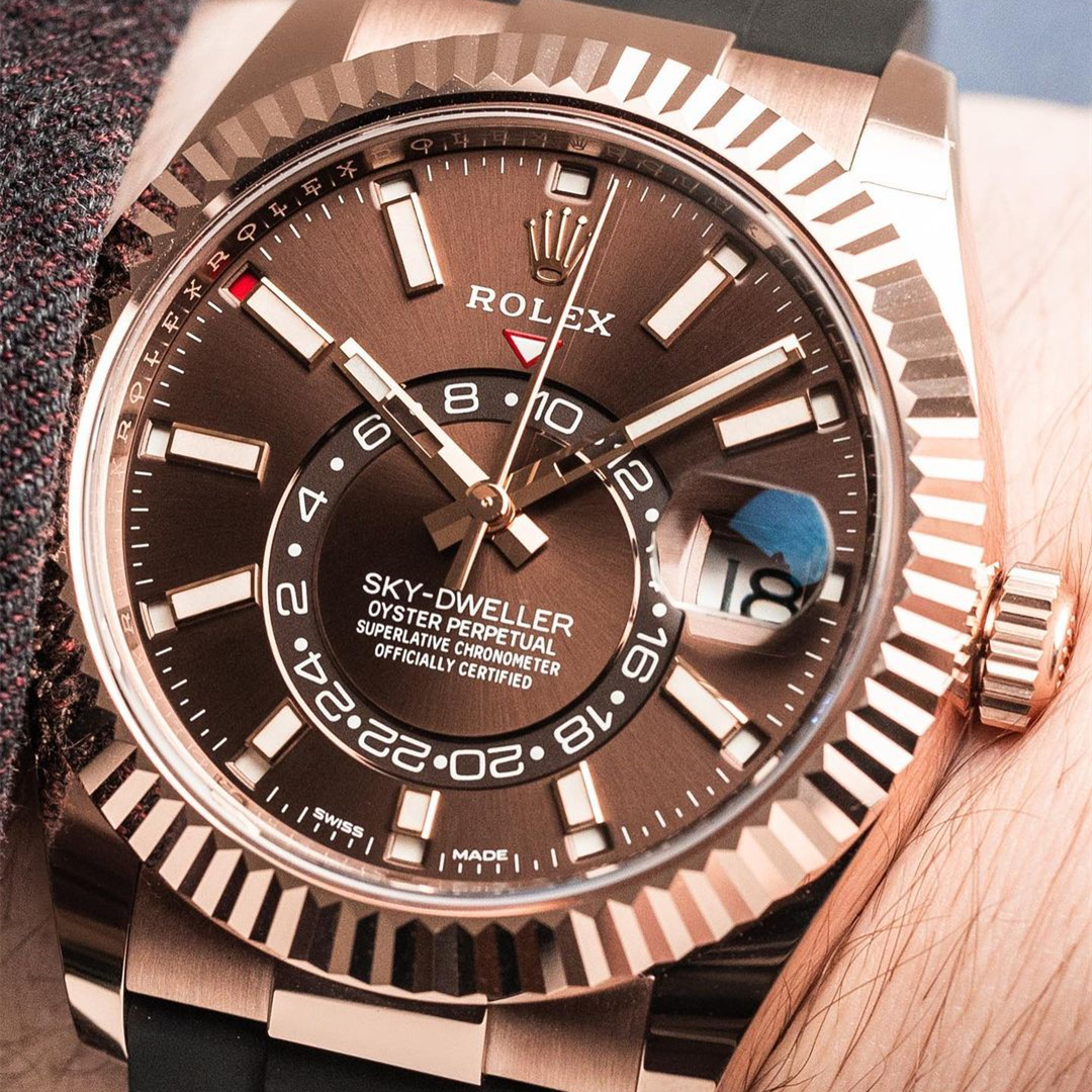 Rolex Sky-Dweller Oyster 42 mm Everose gold 326235-0005 New