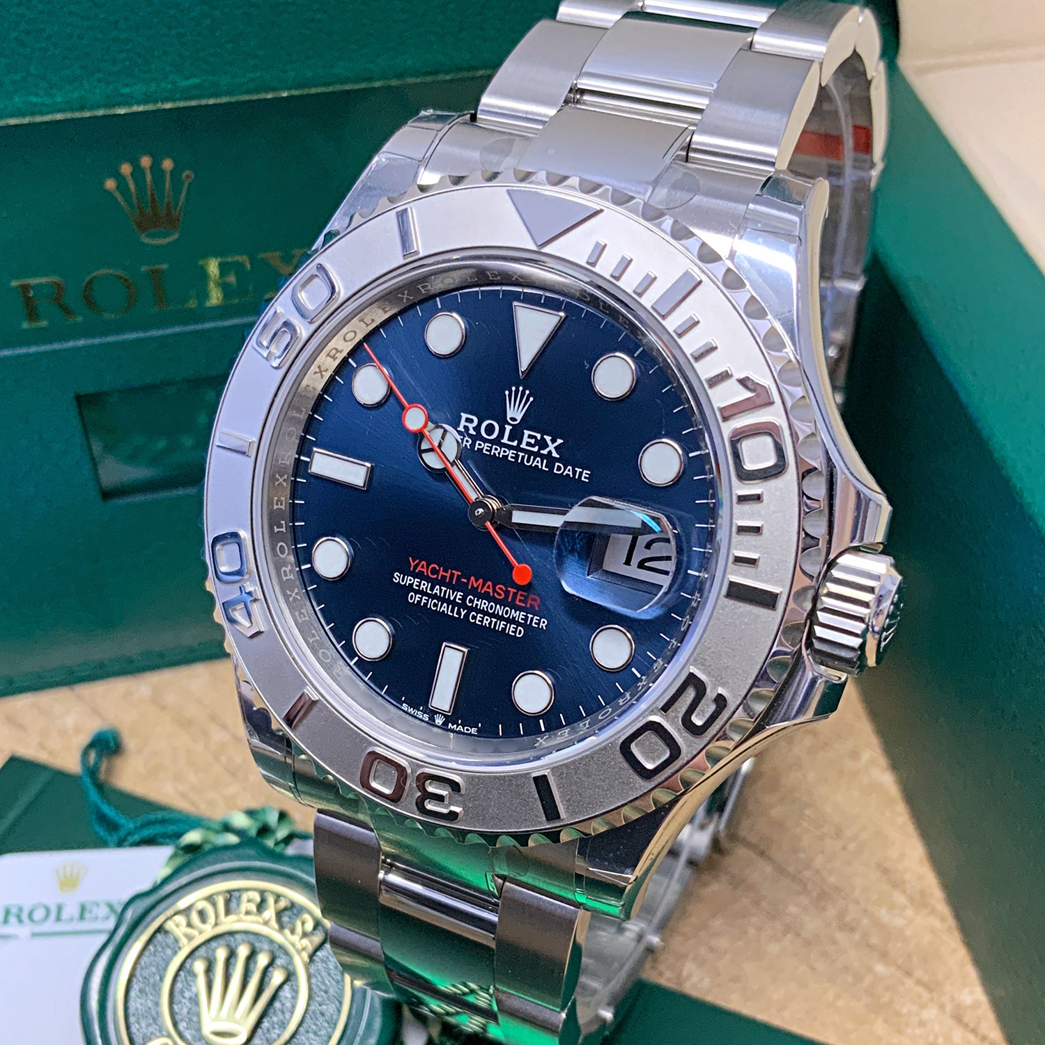 Rolex Yacht-Master 40 Stainless Steel and Platinum 126622 Series Unwor
