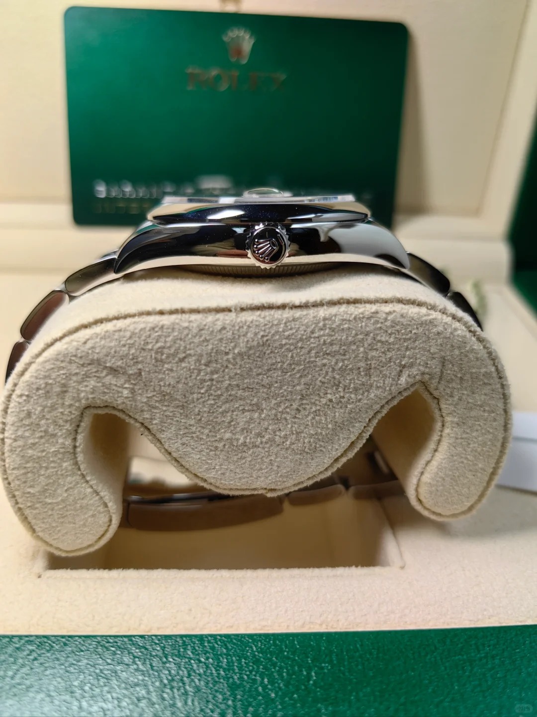 Rolex Datejust 36mm Olive Green Palm Jubilee m126234-0047