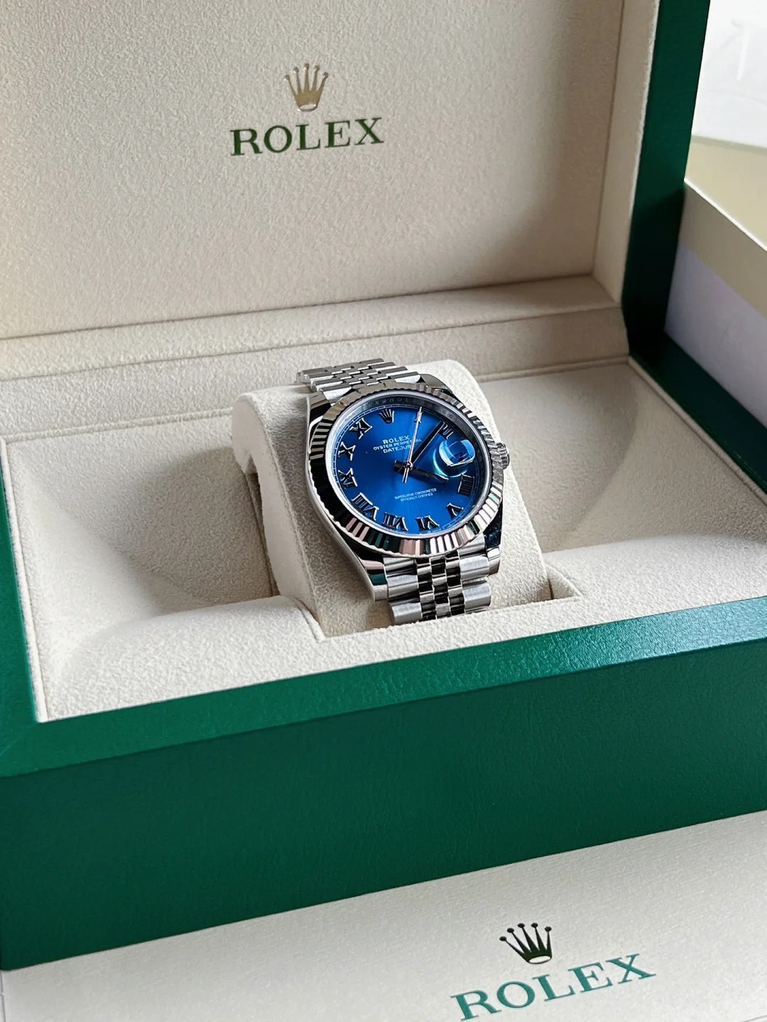 Rolex Datejust 41mm Blue Roman Jubilee m126334-0026