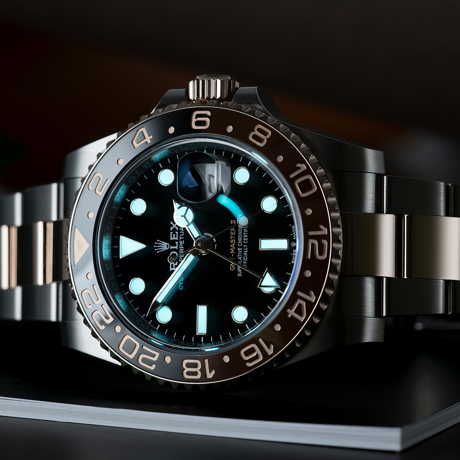 Rolex GMT-Master II Root Beer Two Tone Black Dial Ref 126711chnr-0002 40mm