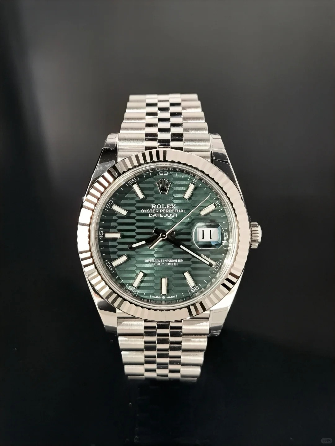 Rolex Datejust 41mm Mint Green Fluted Jubilee m126334-0030