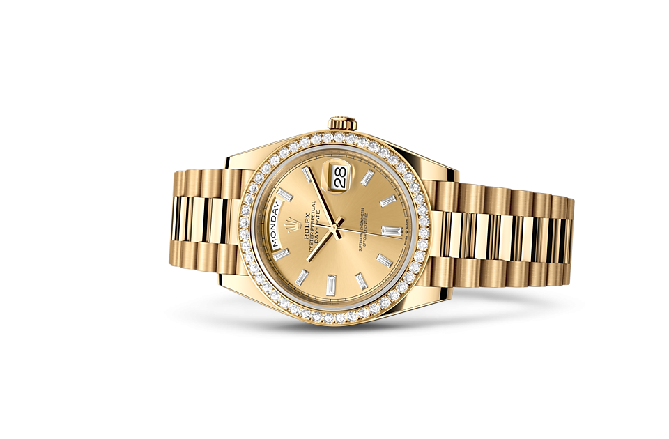 Rolex DAY-DATE 40 Oyster, 40 mm, yellow gold and diamonds