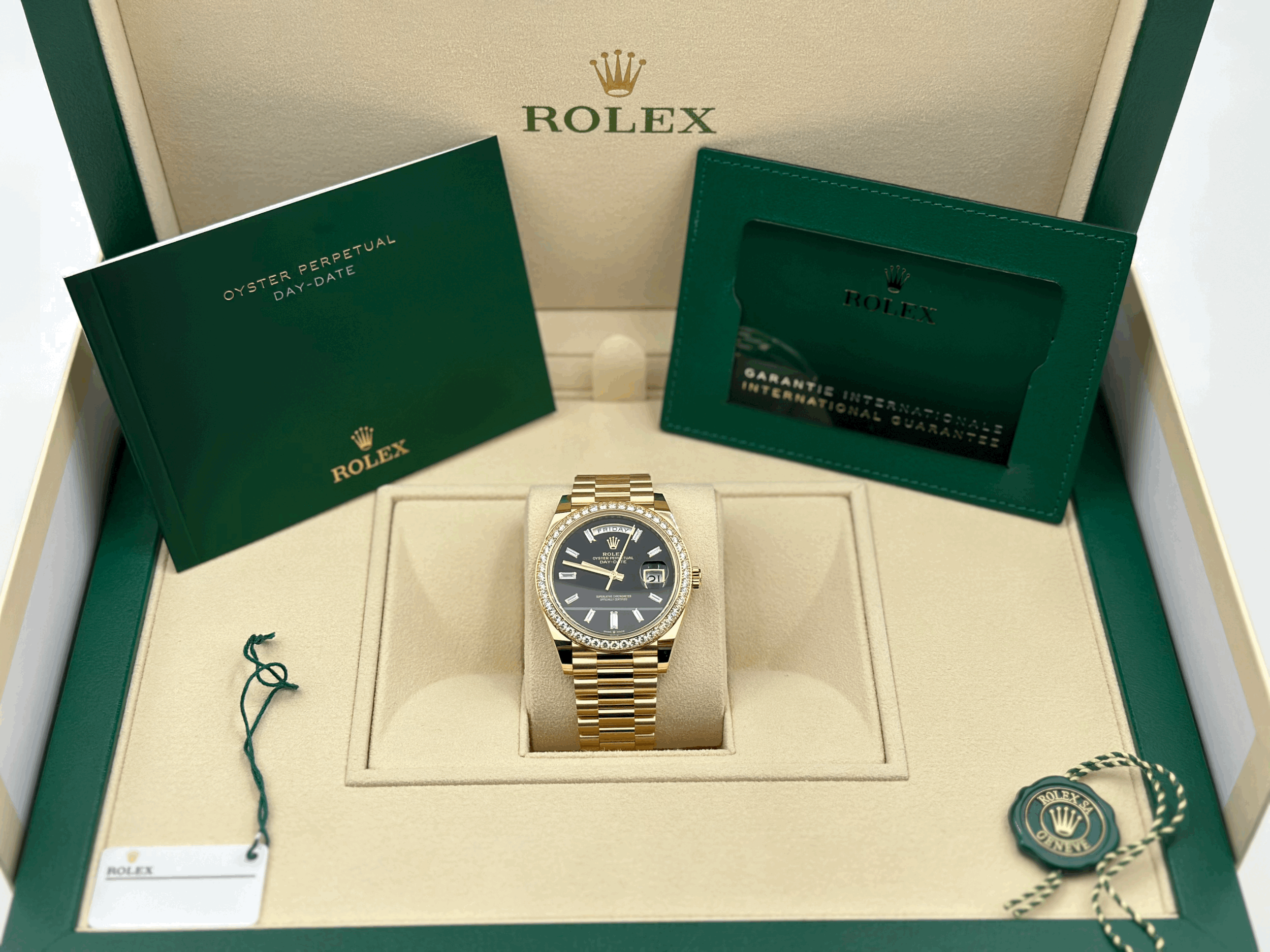 Rolex Day-Date 40 Yellow Gold Diamond Bezel Black Onyx Dial 228348RBR 2022