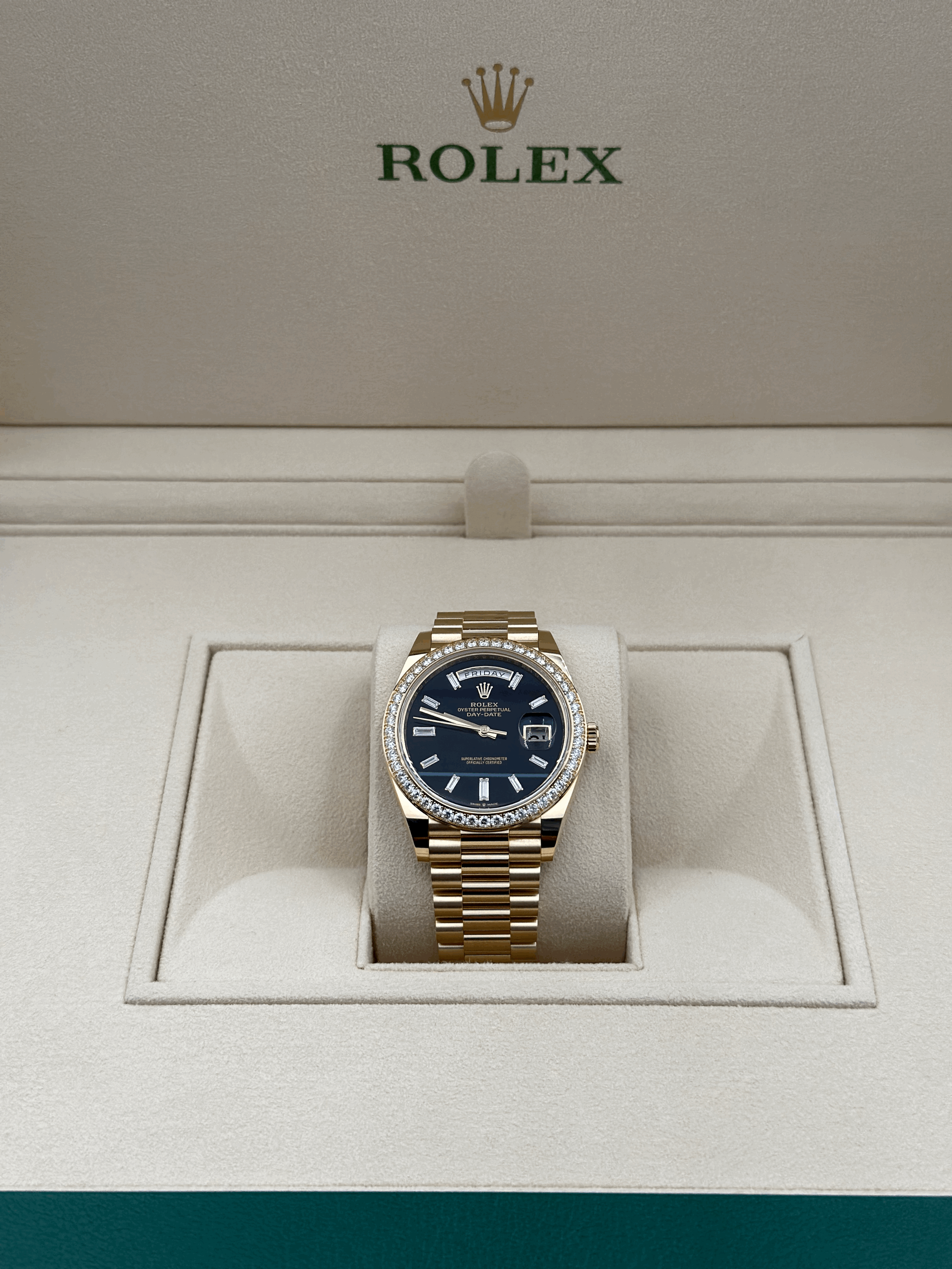 Rolex Day-Date 40 Yellow Gold Diamond Bezel Black Onyx Dial 228348RBR 2022