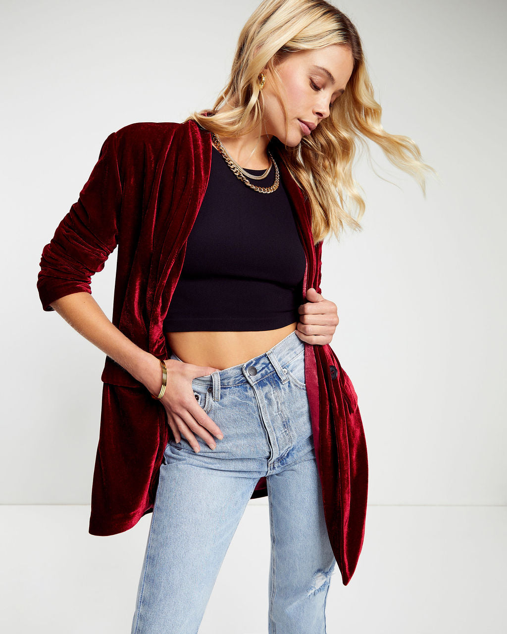 Chicest Pocketed Velvet Blazer - Ruby