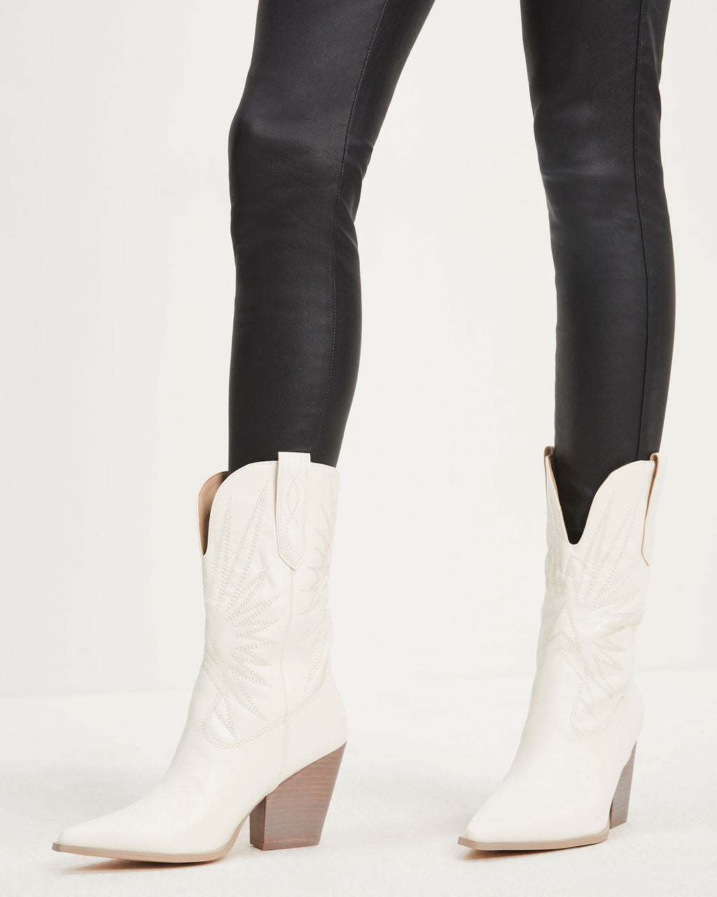 Liya Embroidered Heeled Western Boot - White