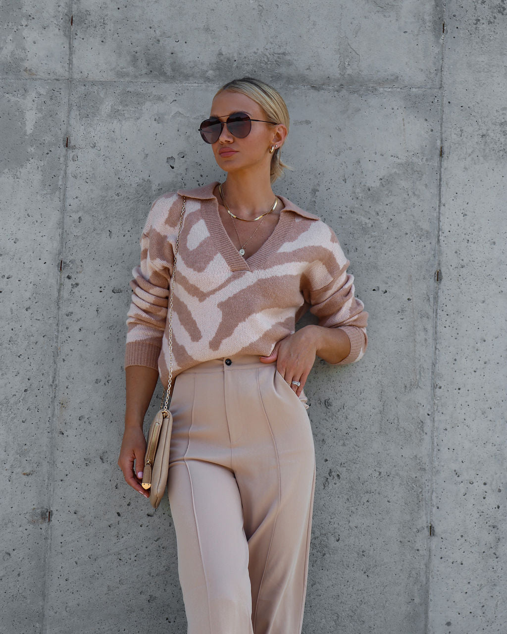 Zachery Collared Zebra Pullover Sweater - Tan