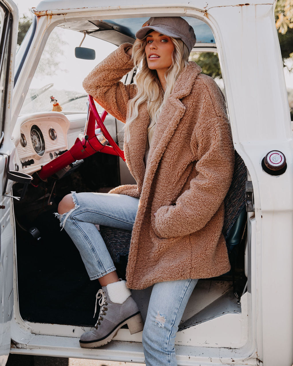 Melbourne Pocketed Teddy Coat - Camel