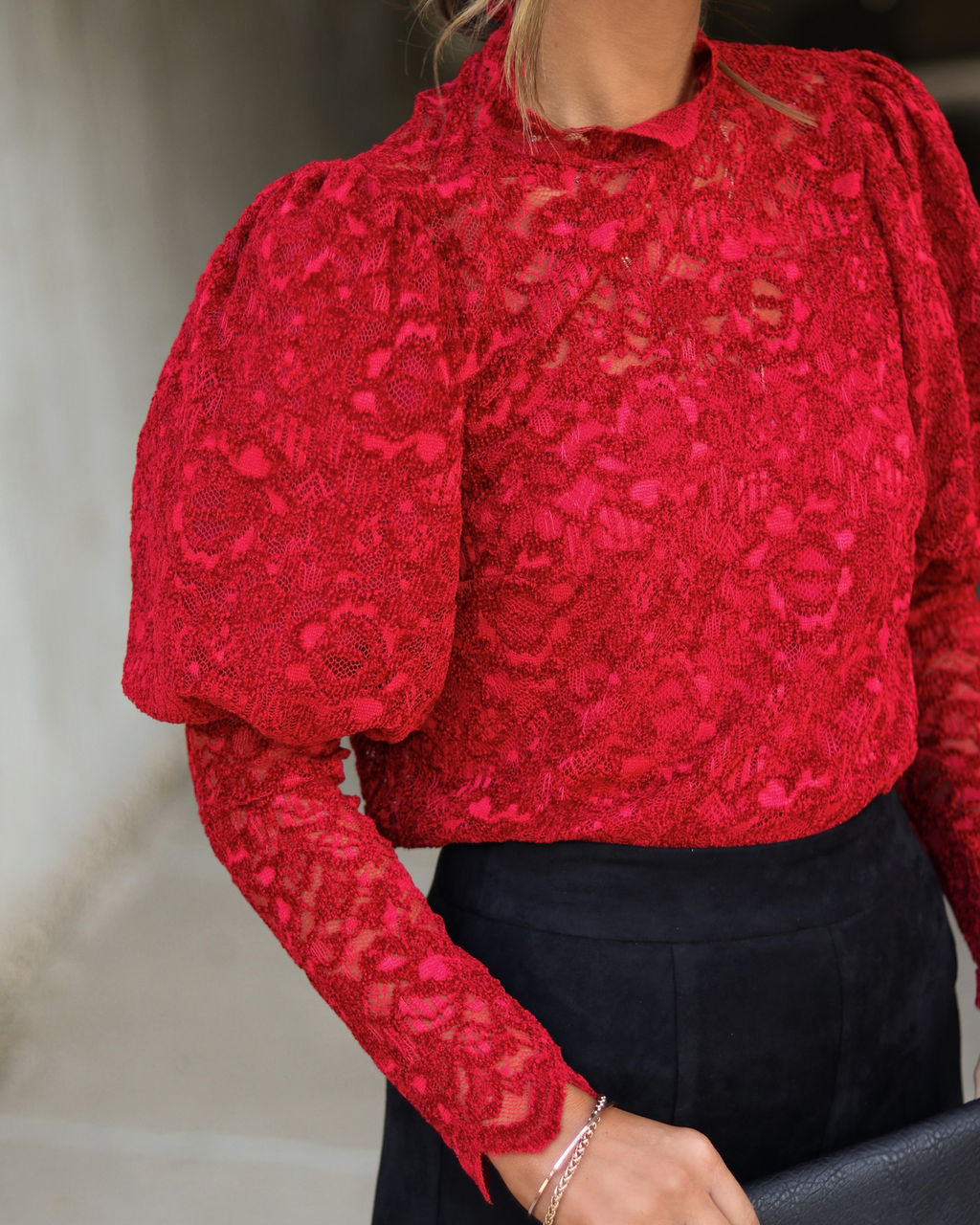 Versailles On My Mind Lace Puff Sleeve Top - Burgundy