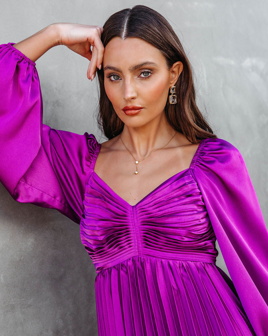 Glam Lifestyle Gem Drop Earrings - Clear