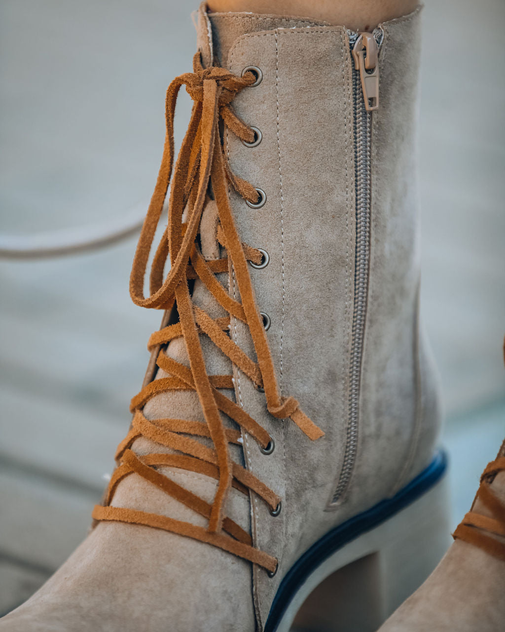 Danny Lace Up Heeled Boot - Latte