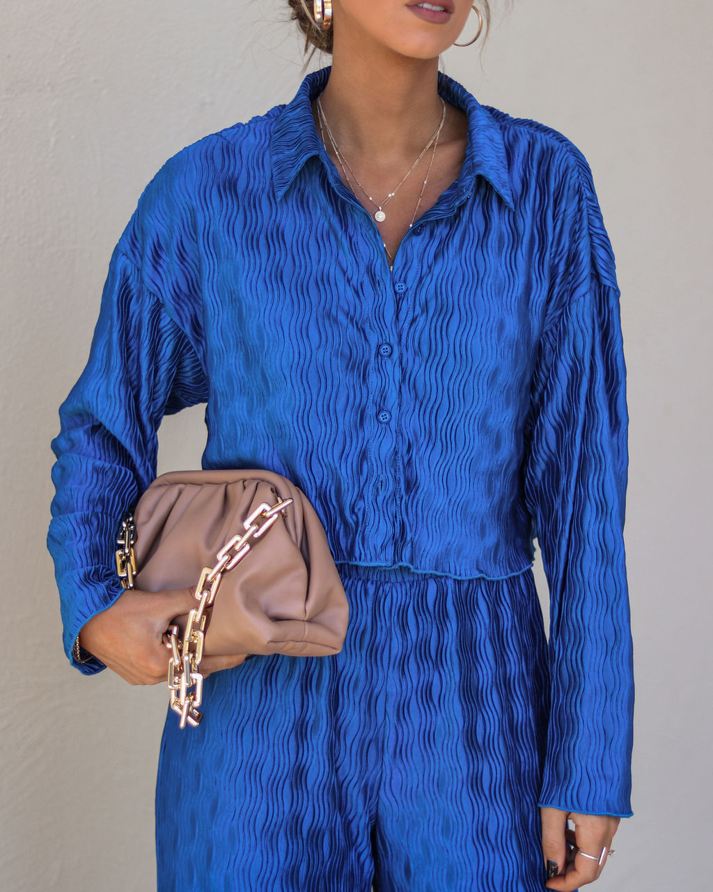 Show Off Girl Satin Crinkle Button Up Top - Blue