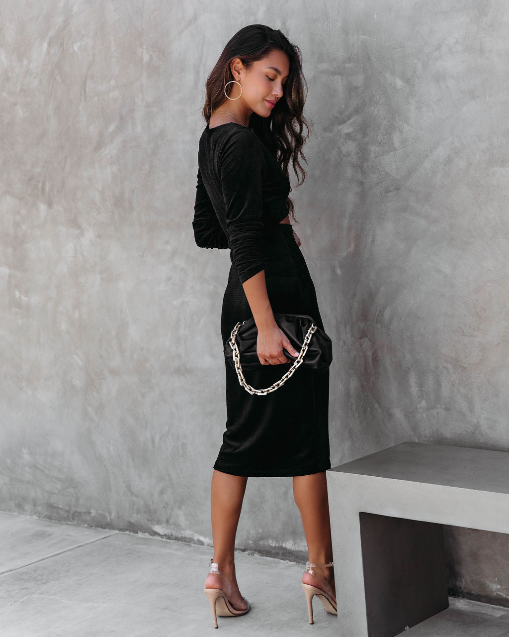 Sultry Femme Velvet Cutout Midi Dress - Black