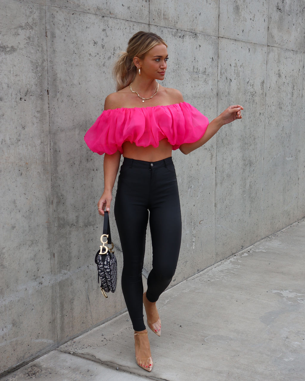 Stellan Off The Shoulder Crop Top - Hot Pink