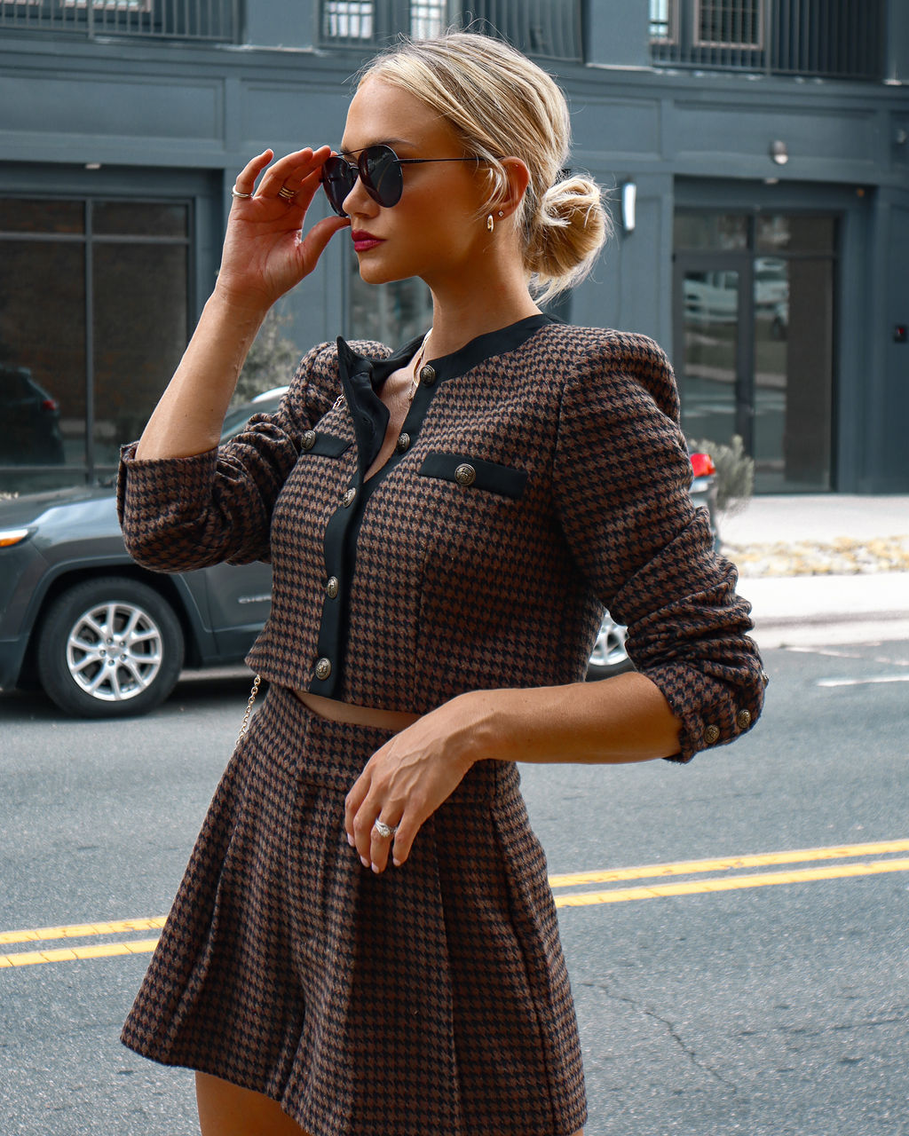 Tres Fabulous Houndstooth Padded Shoulder Jacket