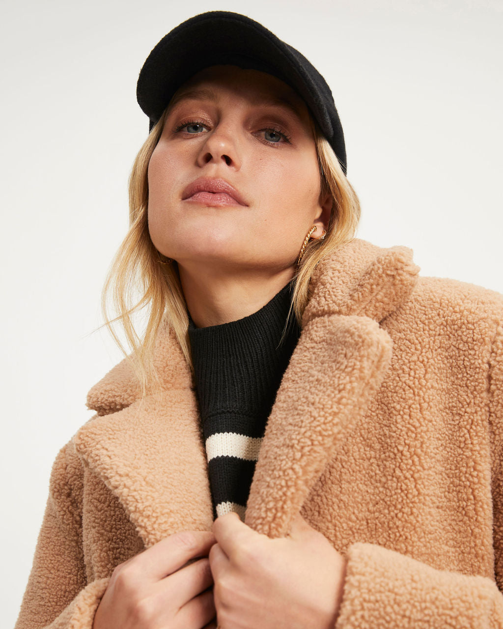 Mountain View Pocketed Teddy Coat - Camel