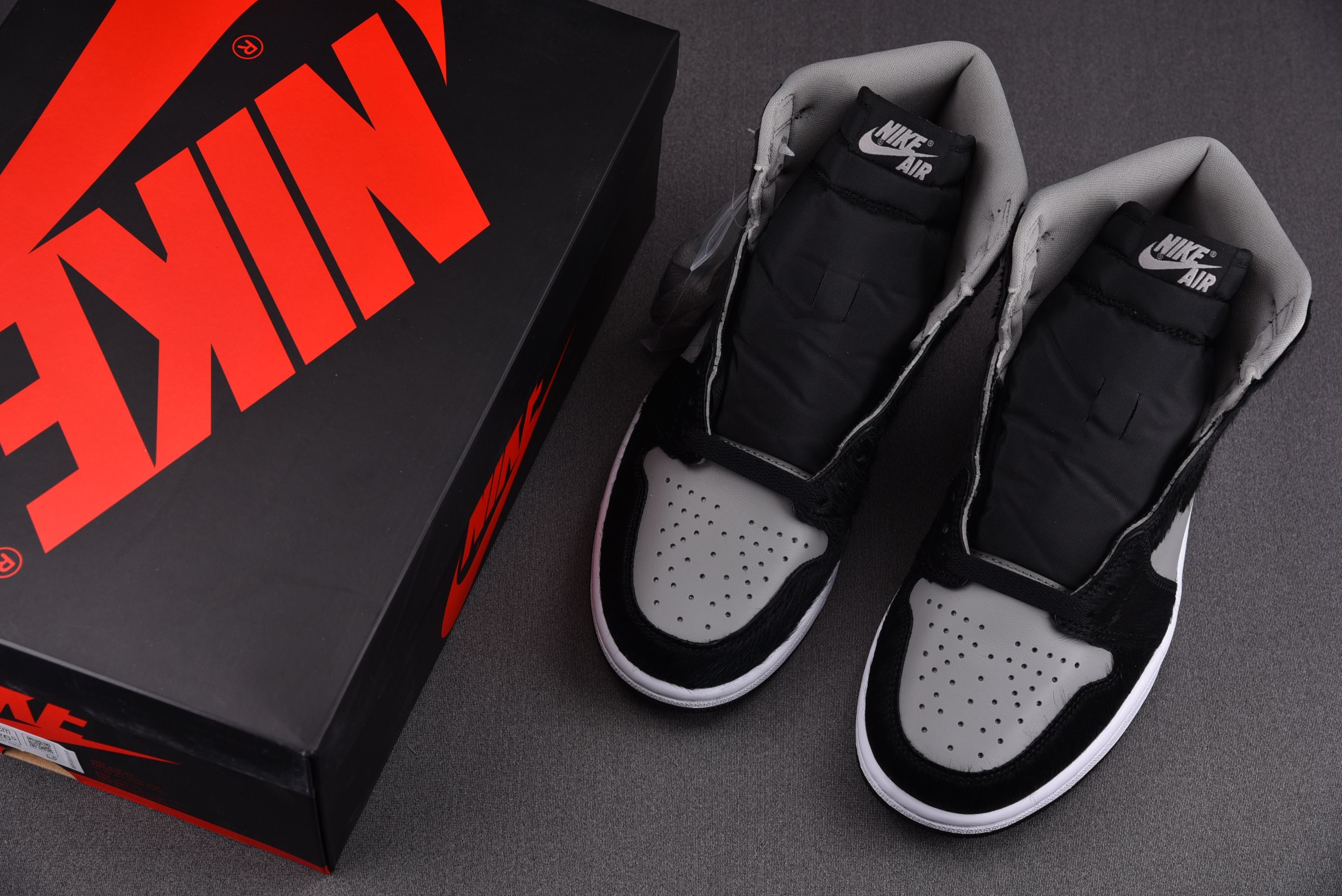 Jordan 1 Retro High OG Twist 2.0 (Women Size!!)