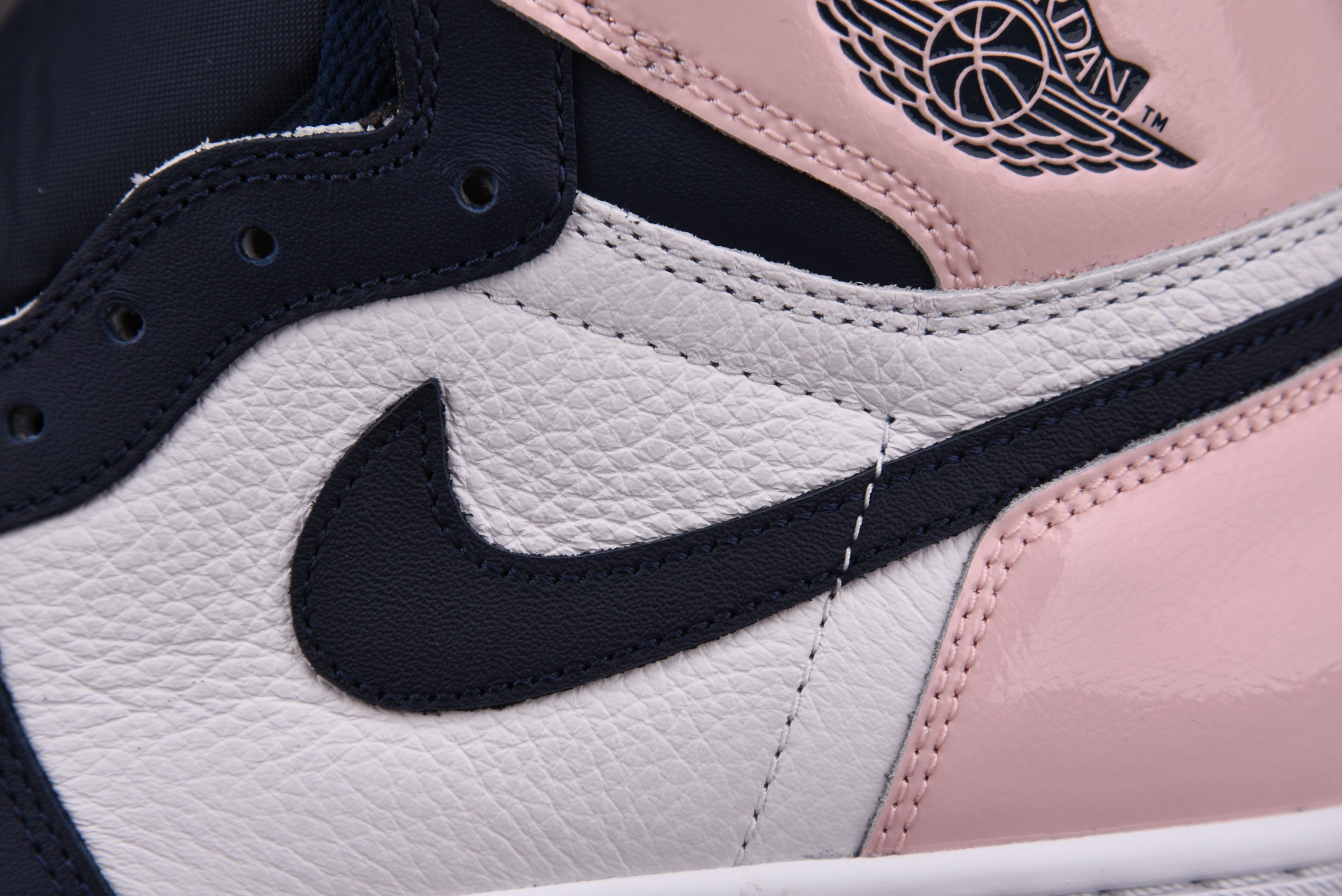 Jordan 1 High OG Atmosphere (Women Size!!)