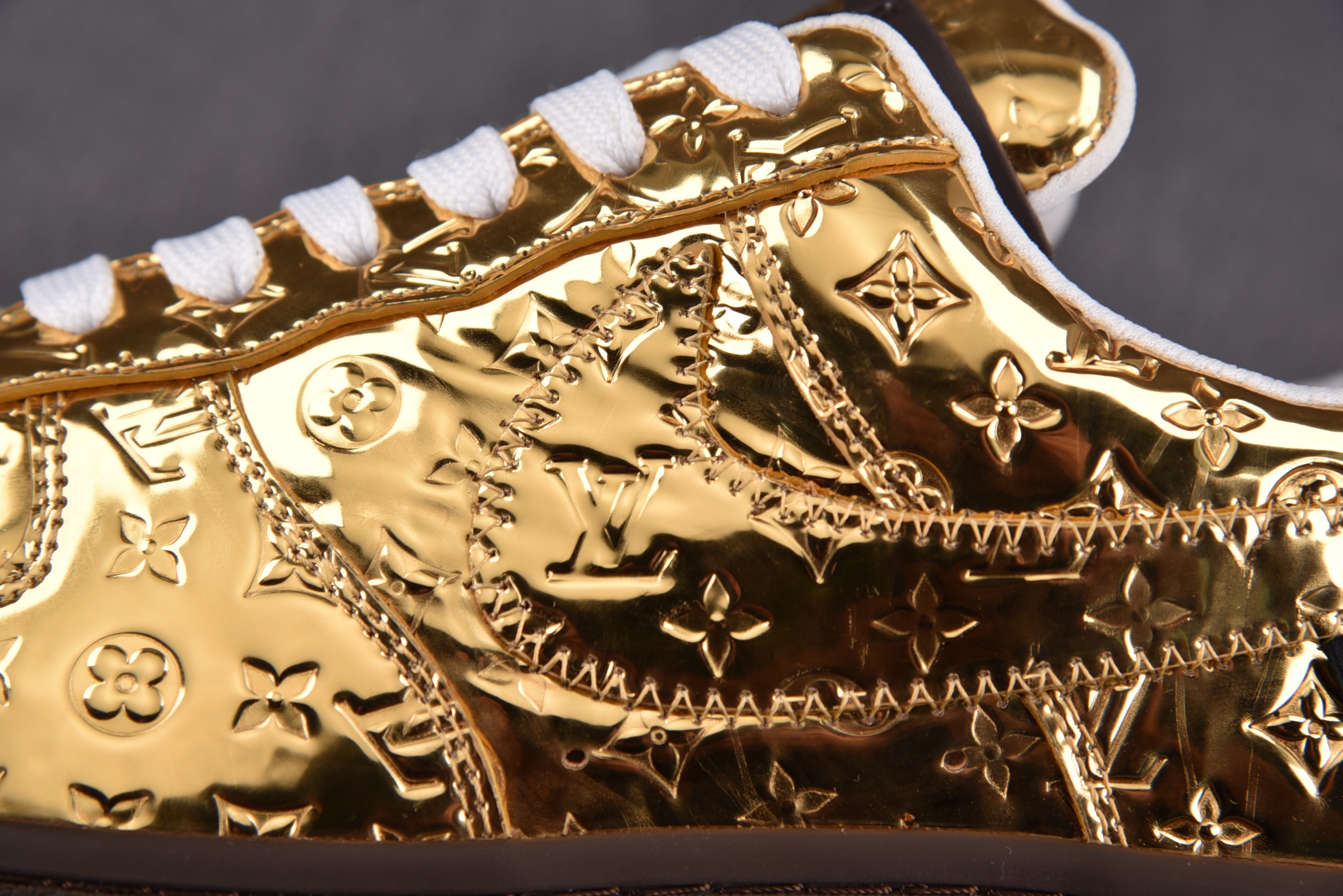 Nike Air Force 1 Low Louis Vuitton Gloden (Be careful about the size!!)